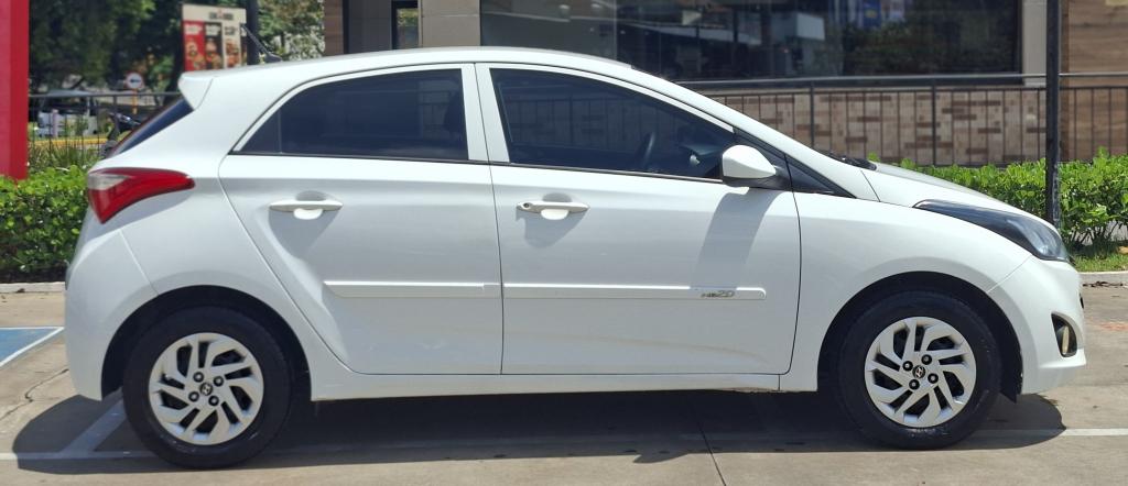 HYUNDAI HB 20 Hatch - Foto