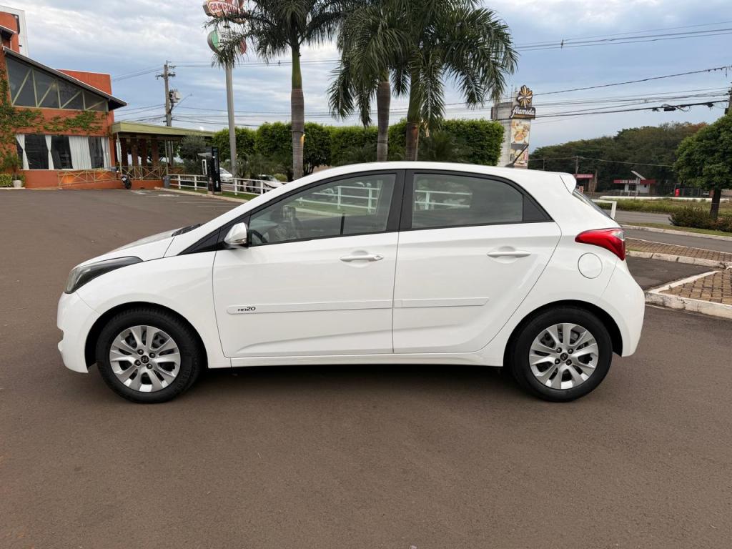 HYUNDAI HB 20 Hatch - Foto