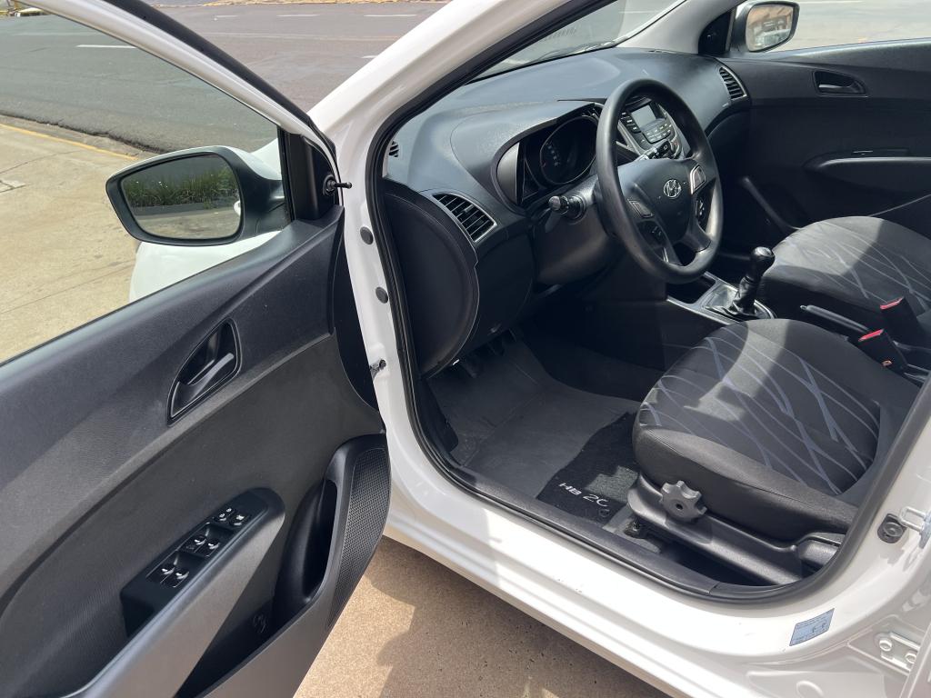 HYUNDAI HB 20 Hatch - Foto