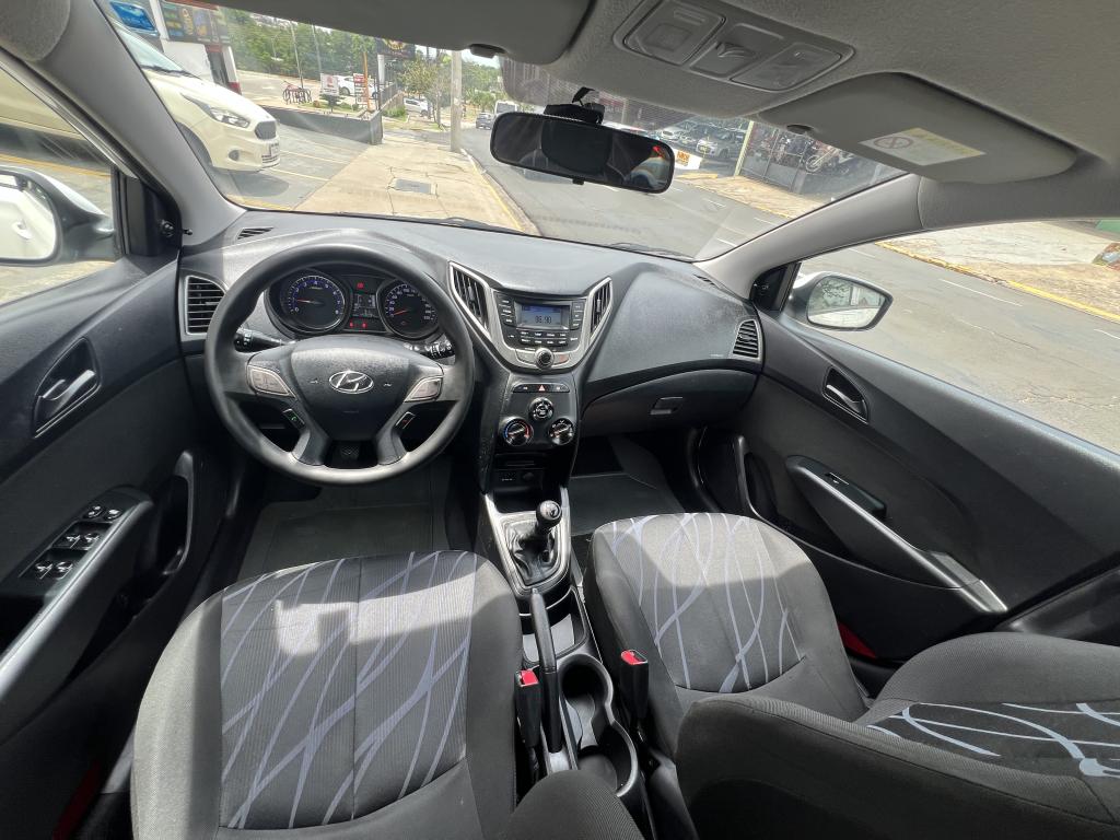 HYUNDAI HB 20 Hatch - Foto