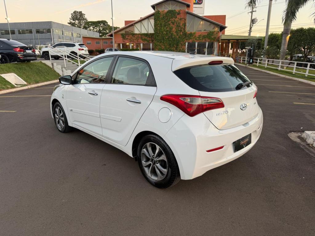 HYUNDAI HB 20 Hatch - Foto