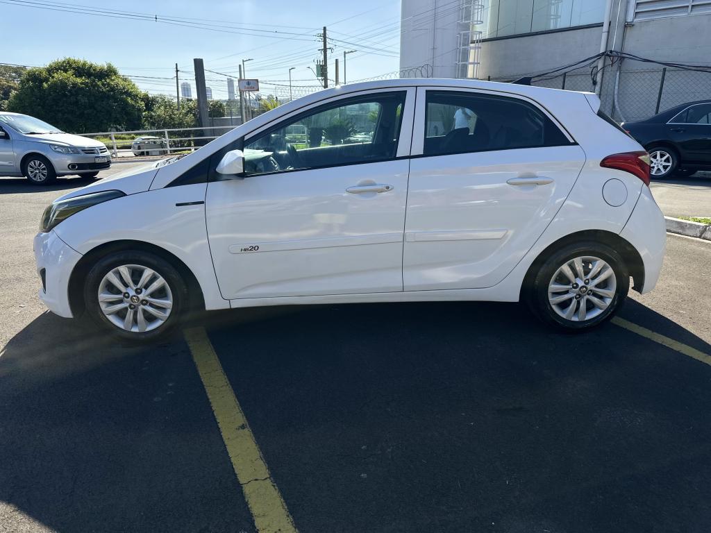 HYUNDAI HB 20 Hatch - Foto