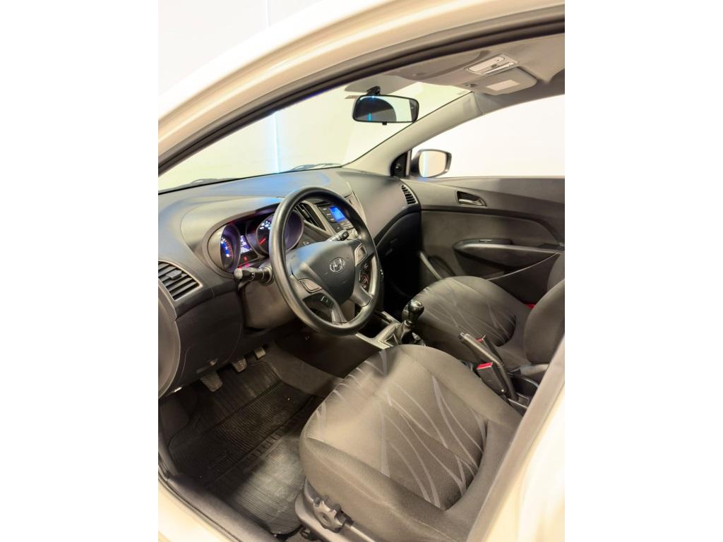 HYUNDAI HB 20 Hatch - Foto