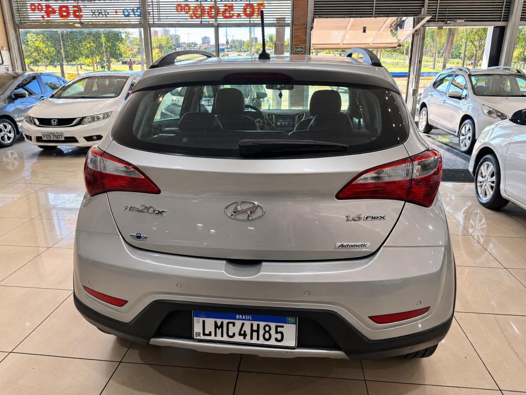 HYUNDAI HB 20 Hatch X - Foto