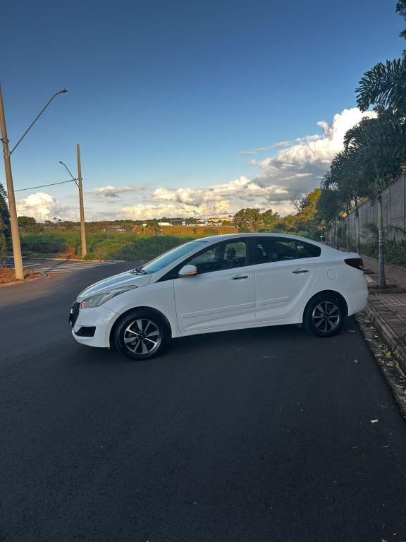 HYUNDAI HB 20 Sedan - Foto