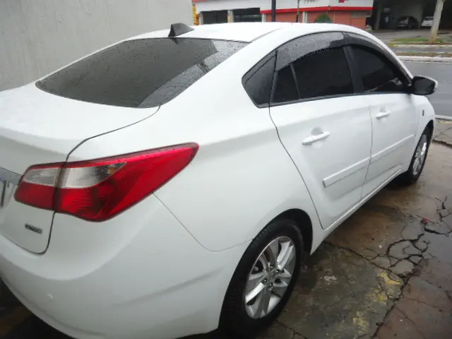 HYUNDAI HB 20 Sedan - Foto