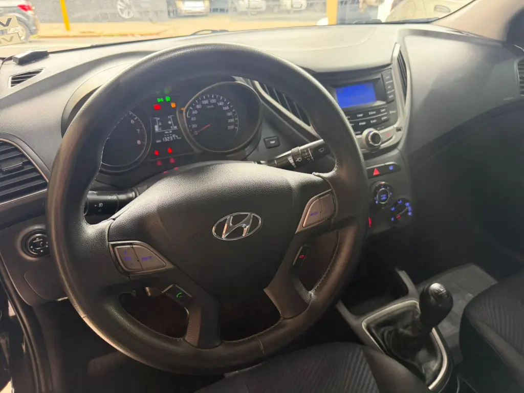 HYUNDAI HB 20 Sedan - Foto