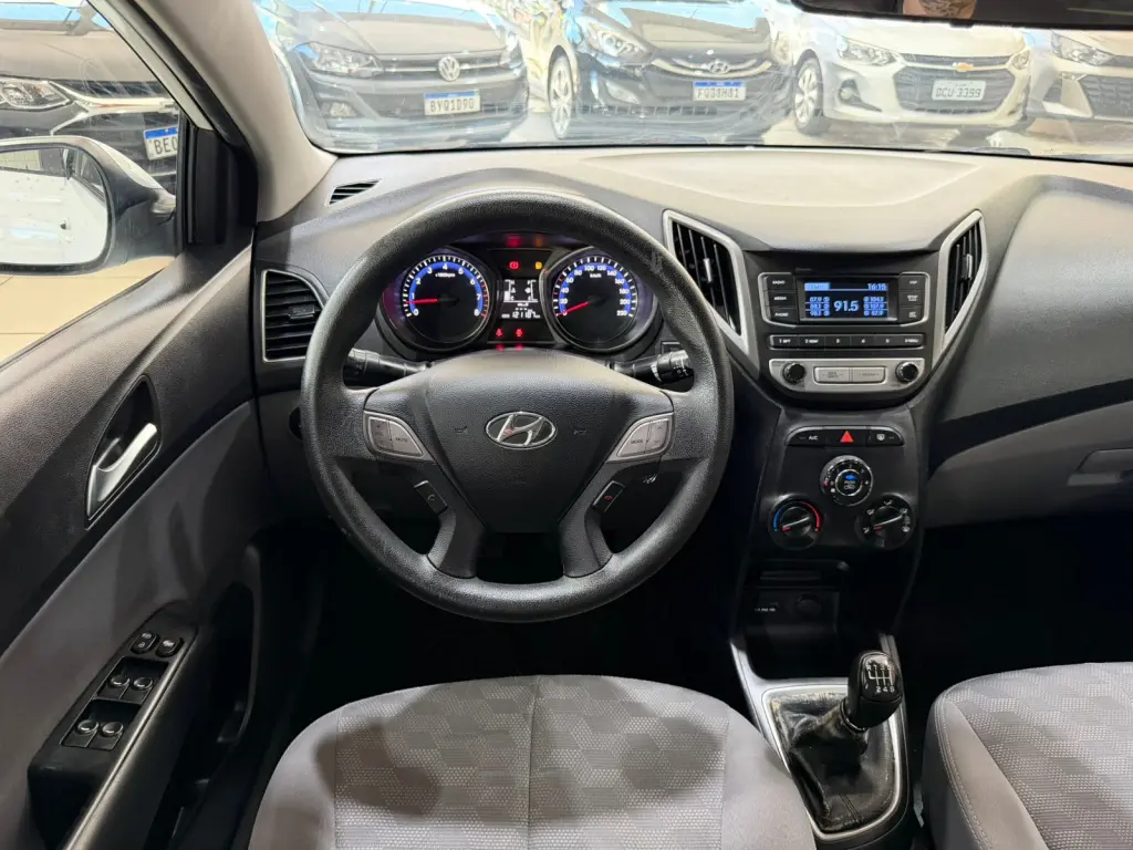 HYUNDAI HB 20 Sedan - Foto