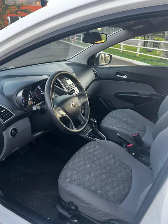 HYUNDAI HB 20 Sedan - Foto