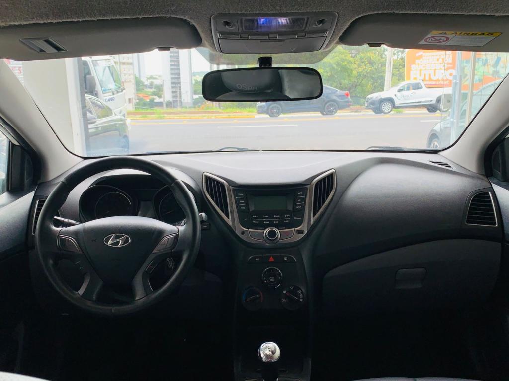 HYUNDAI HB 20 Sedan - Foto