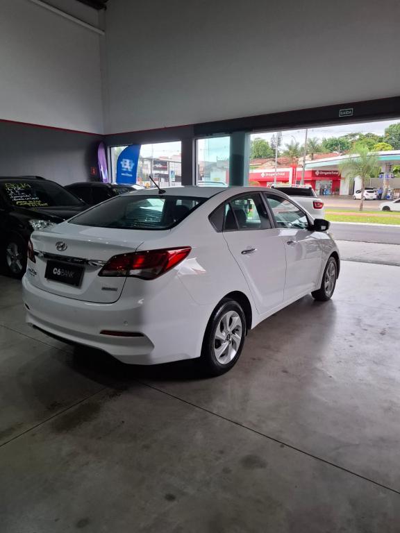 HYUNDAI HB 20 Sedan - Foto