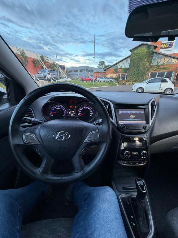 HYUNDAI HB 20 Sedan - Foto