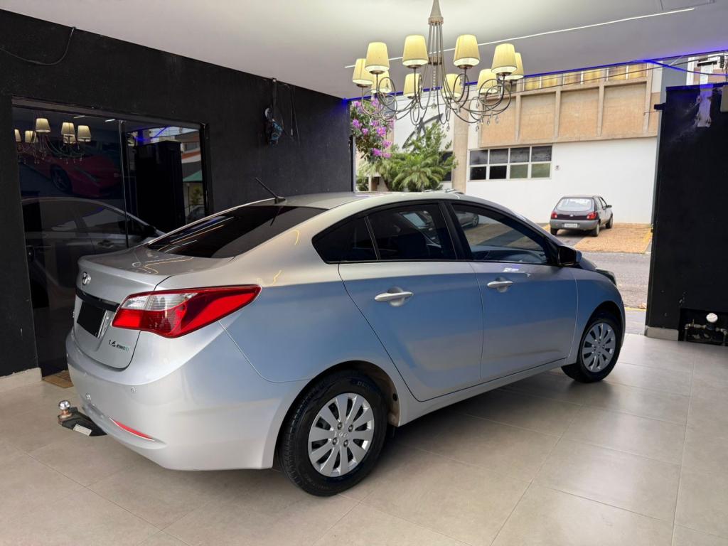 HYUNDAI HB 20 Sedan - Foto