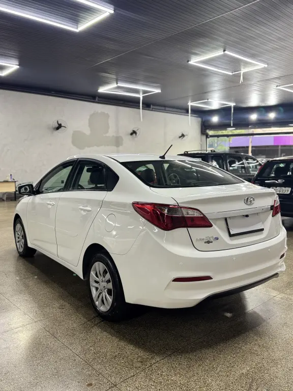 HYUNDAI HB 20 Sedan - Foto
