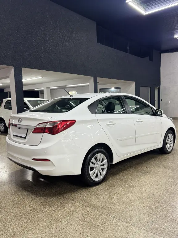HYUNDAI HB 20 Sedan - Foto