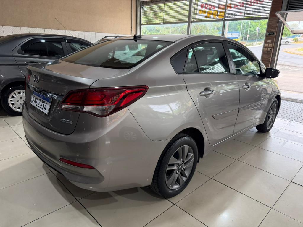 HYUNDAI HB 20 Sedan - Foto