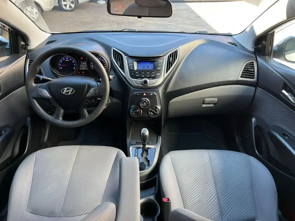 HYUNDAI HB 20 Sedan - Foto