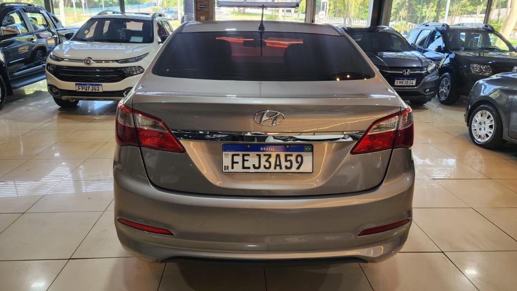 HYUNDAI HB 20 Sedan - Foto