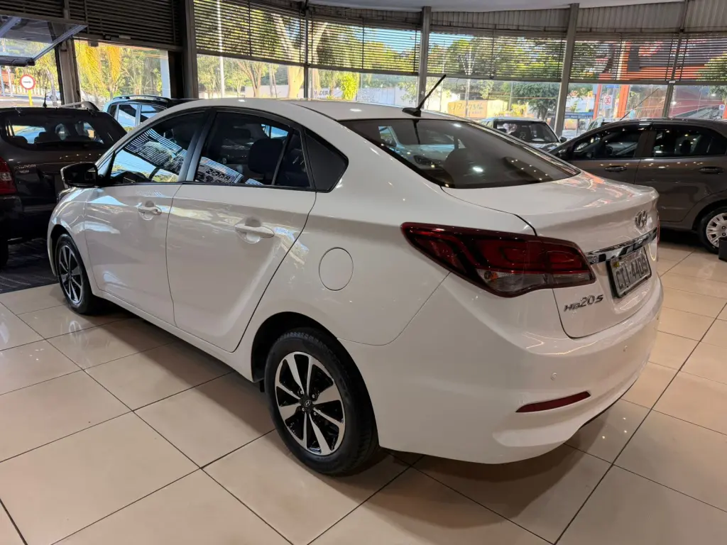 HYUNDAI HB 20 Sedan - Foto