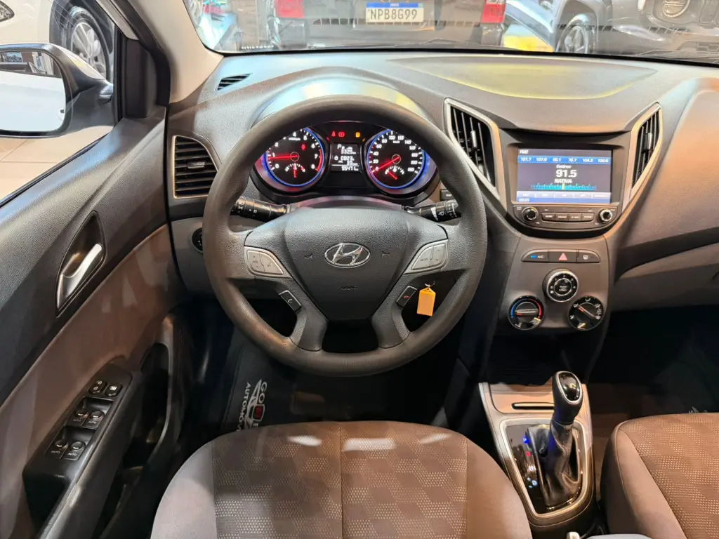 HYUNDAI HB 20 Sedan - Foto