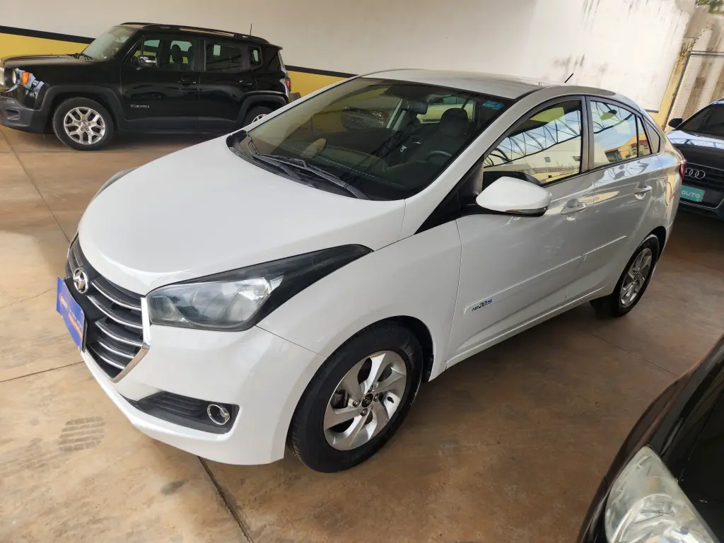 HYUNDAI HB 20 Sedan - Foto