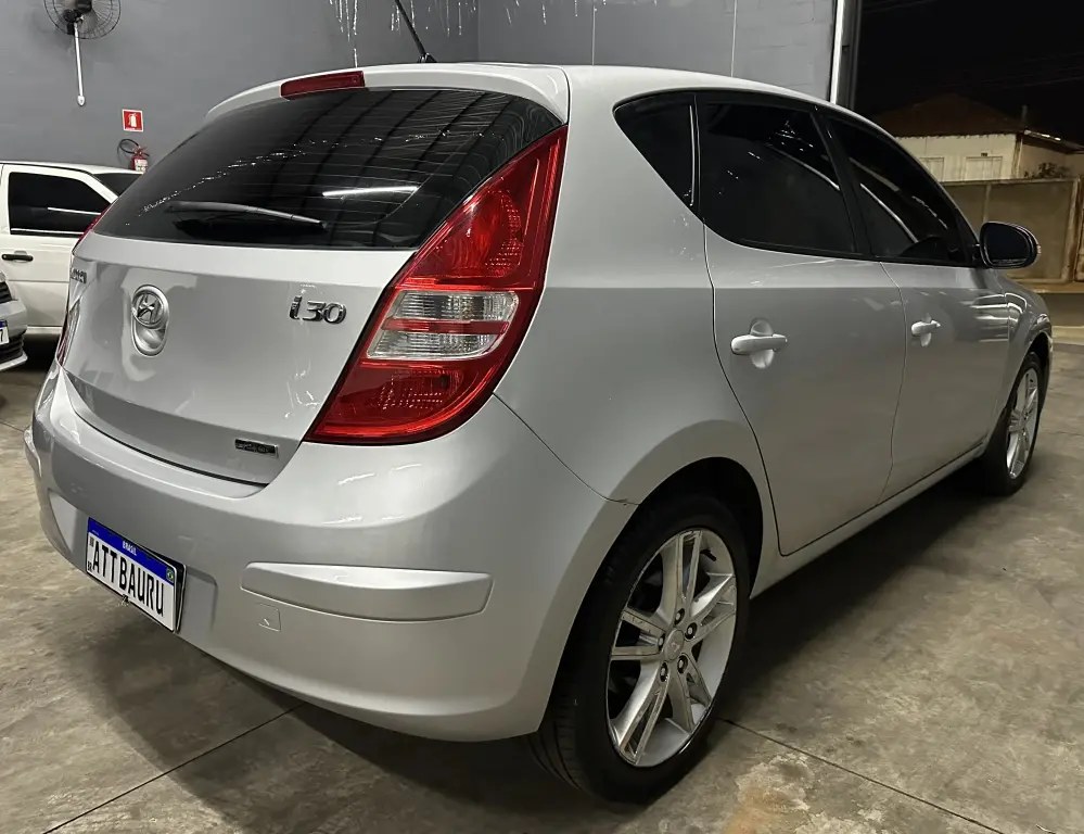 HYUNDAI I30 - Foto