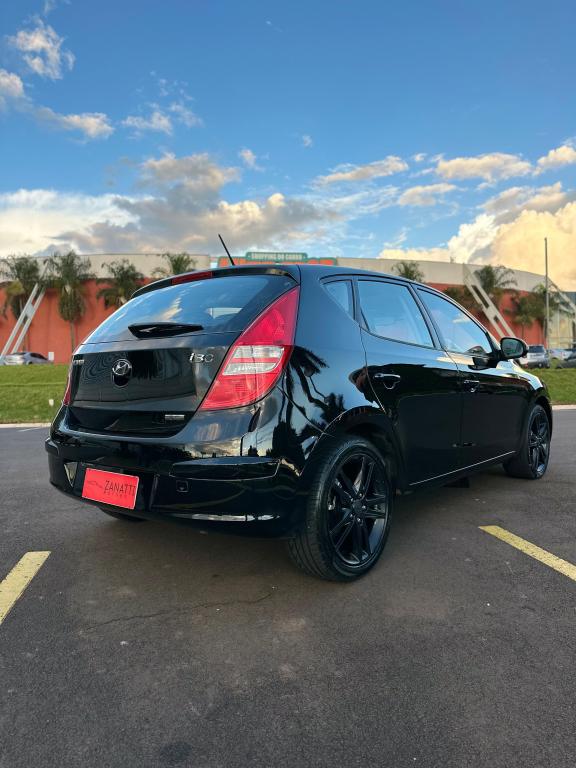 HYUNDAI I30 - Foto