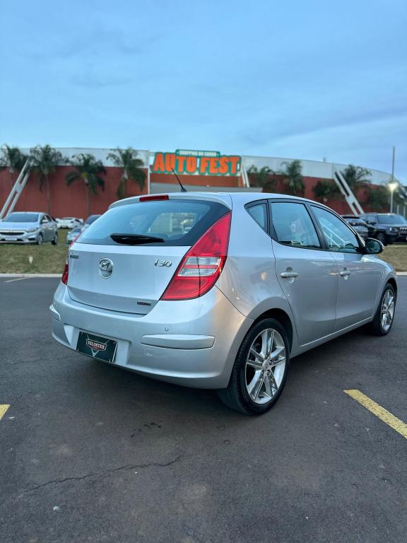 HYUNDAI I30 - Foto