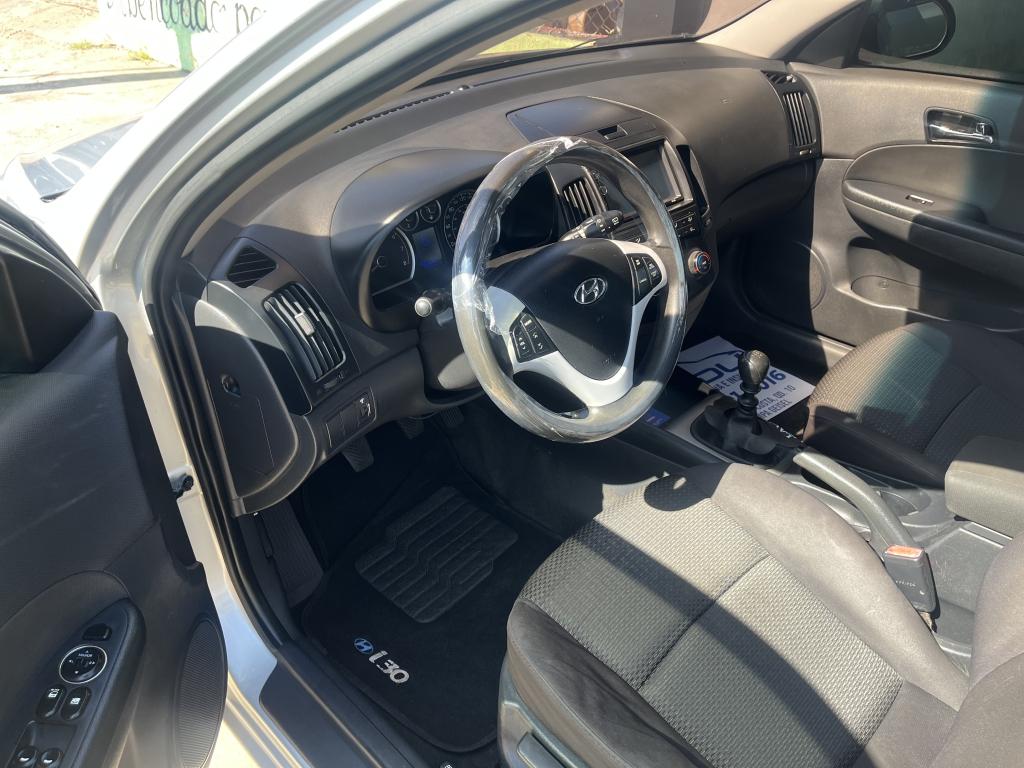 HYUNDAI I30 - Foto