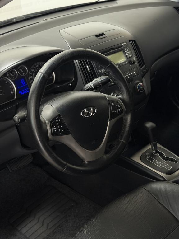 HYUNDAI I30 - Foto
