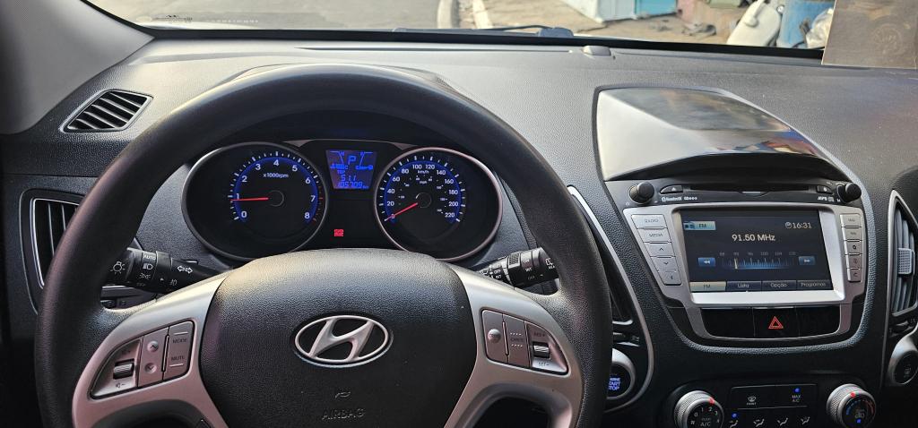 HYUNDAI IX35 - Miniatura