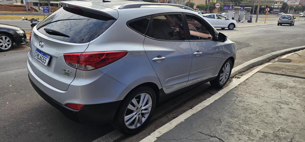 HYUNDAI IX35 - Miniatura