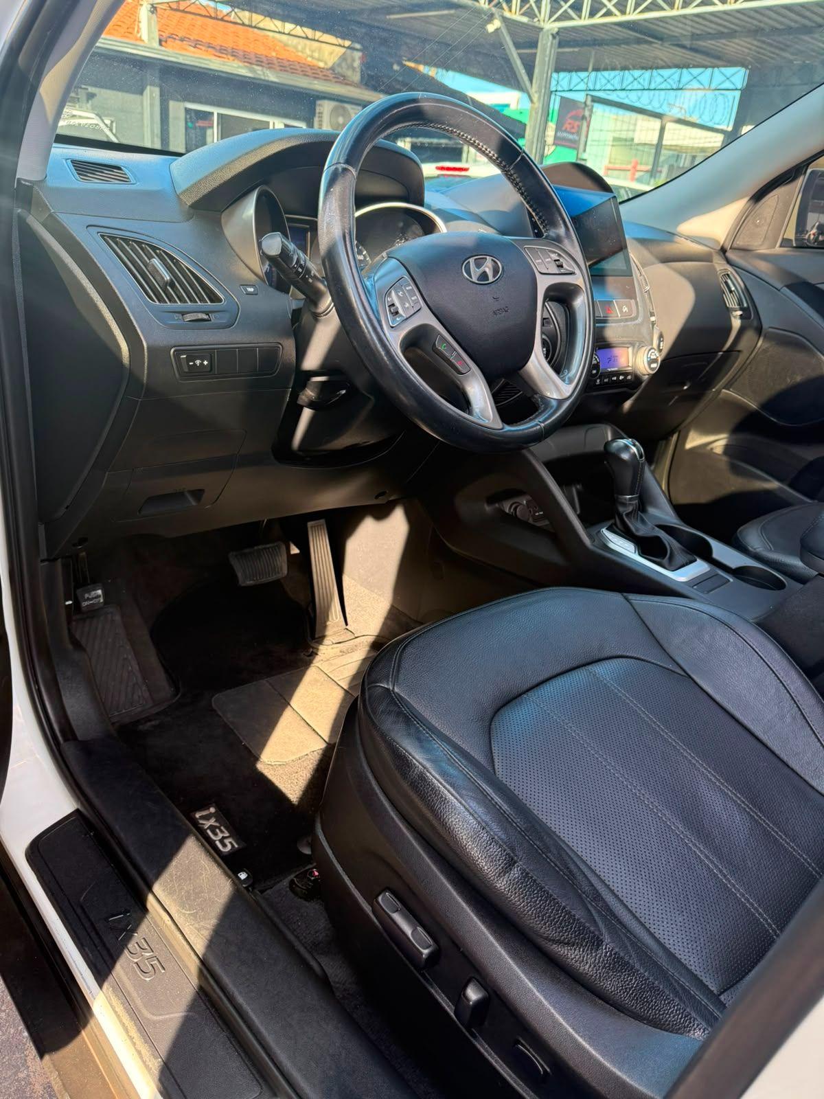 HYUNDAI IX35 - Foto