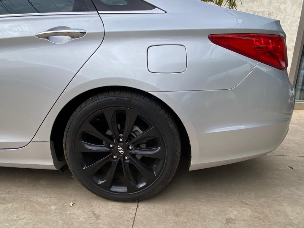 HYUNDAI Sonata - Foto