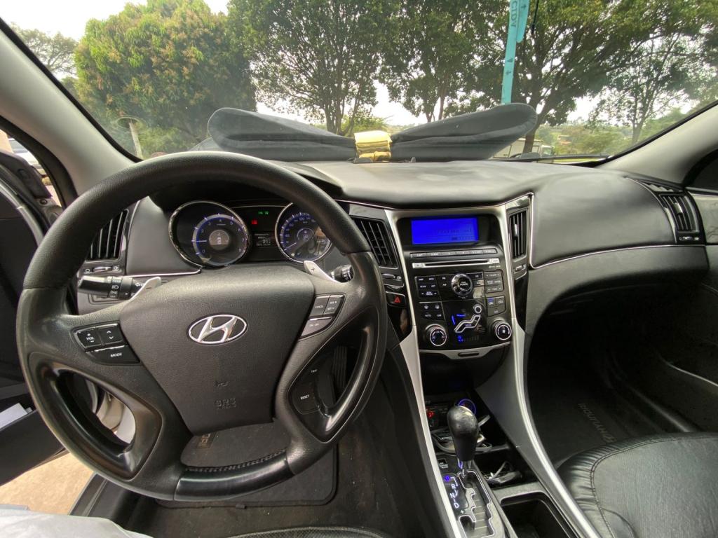 HYUNDAI Sonata - Foto