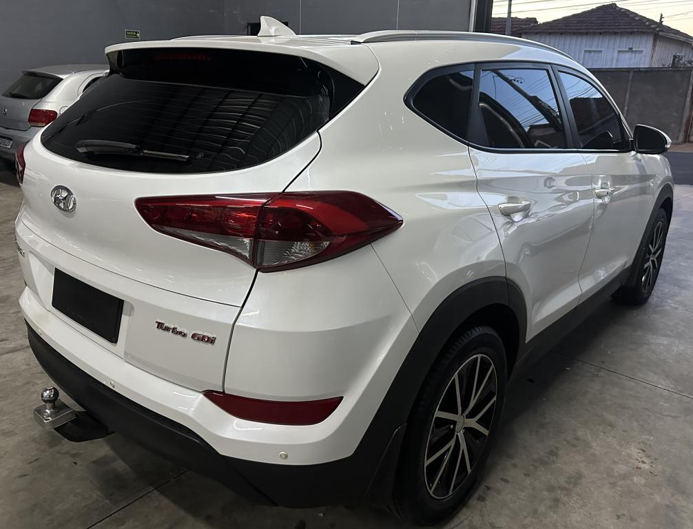 HYUNDAI Tucson - Foto