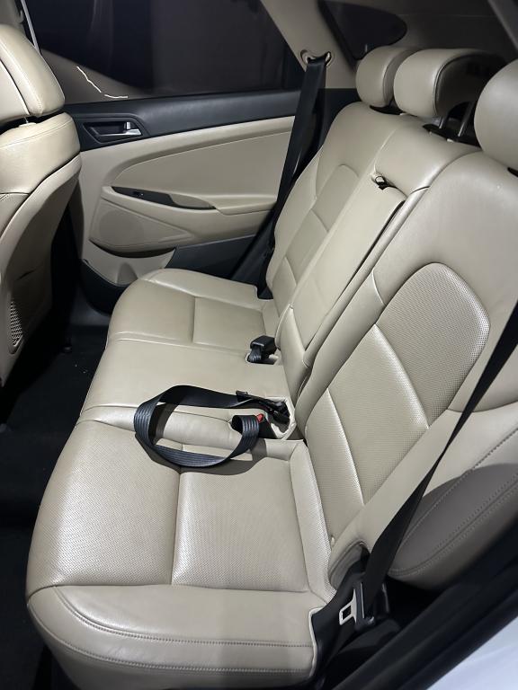 HYUNDAI Tucson - Foto