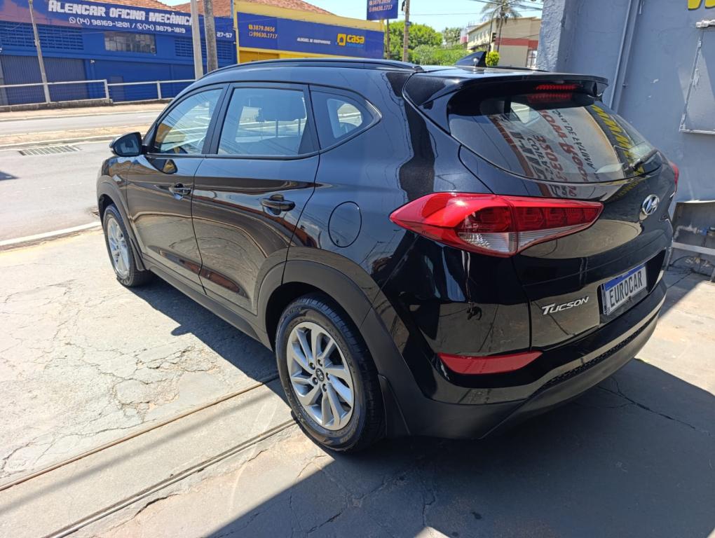 HYUNDAI Tucson - Foto