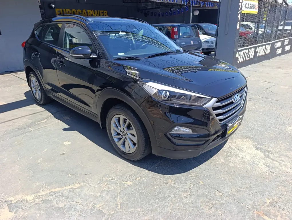 HYUNDAI Tucson - Foto