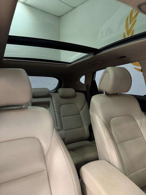 HYUNDAI Tucson - Foto