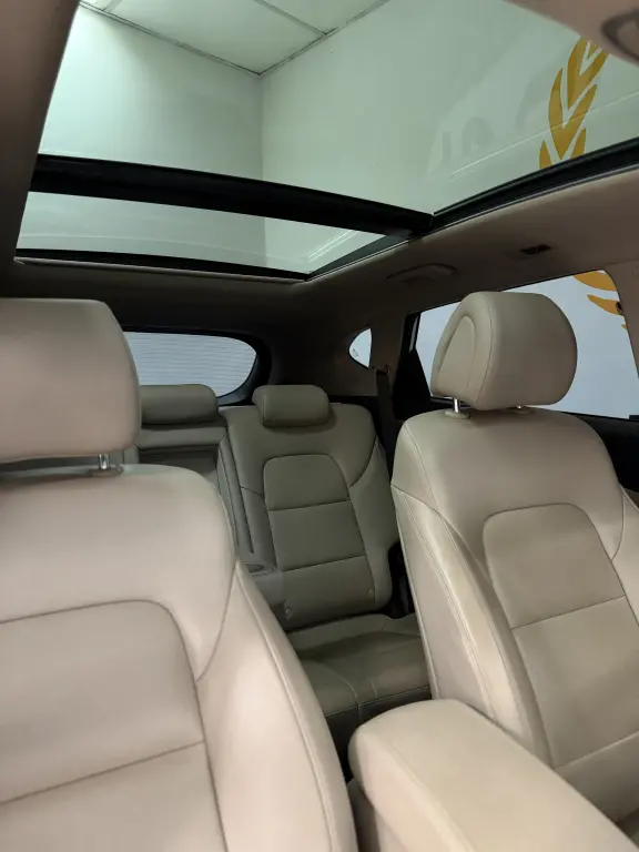 HYUNDAI Tucson - Foto
