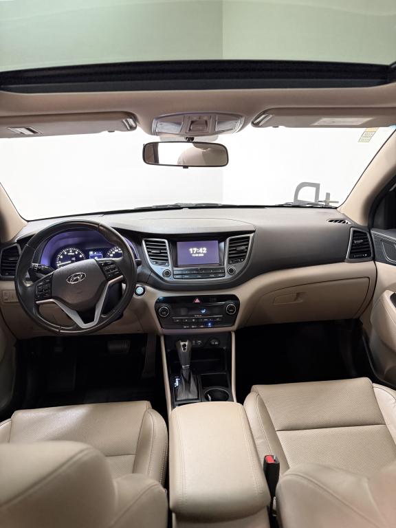 HYUNDAI Tucson - Foto