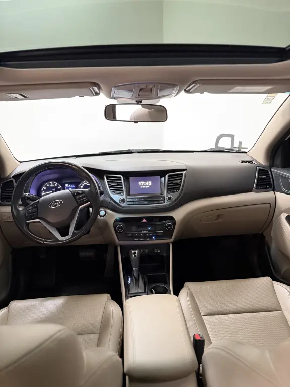 HYUNDAI Tucson - Foto