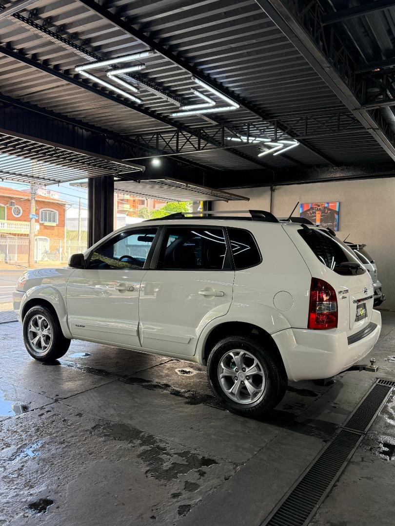 HYUNDAI Tucson - Foto
