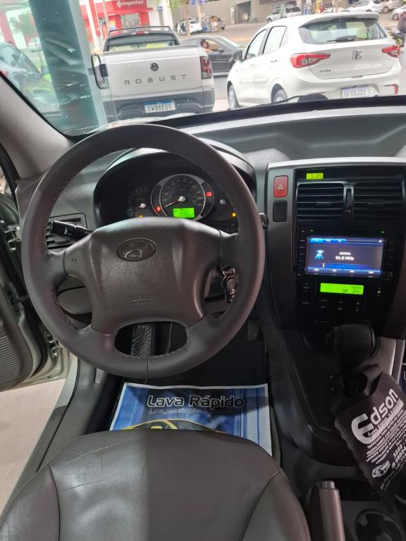 HYUNDAI Tucson - Foto