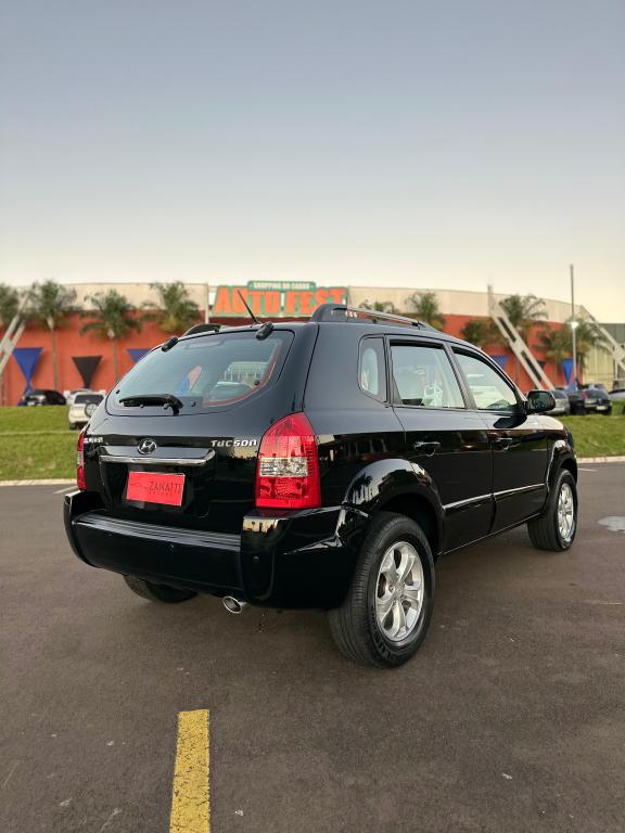 HYUNDAI Tucson - Foto