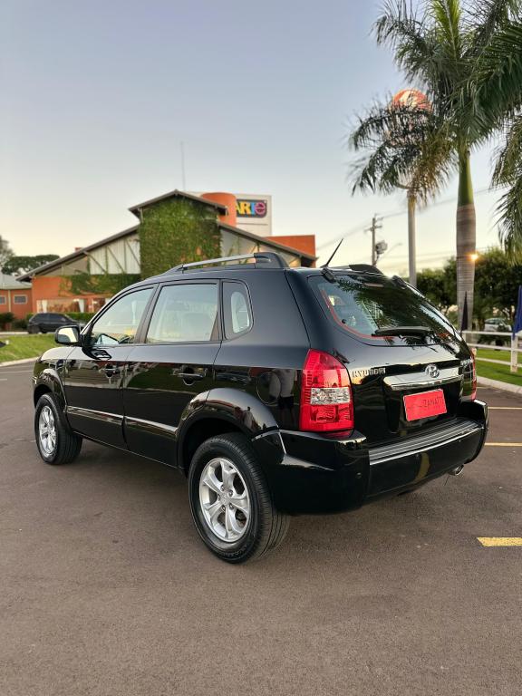 HYUNDAI Tucson - Foto