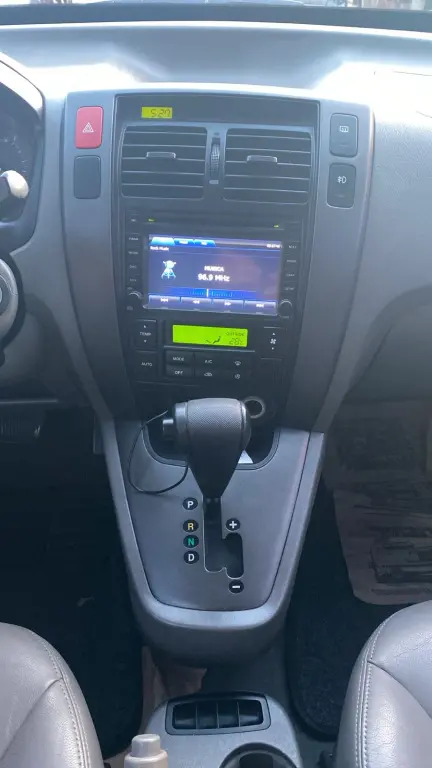 HYUNDAI Tucson - Foto