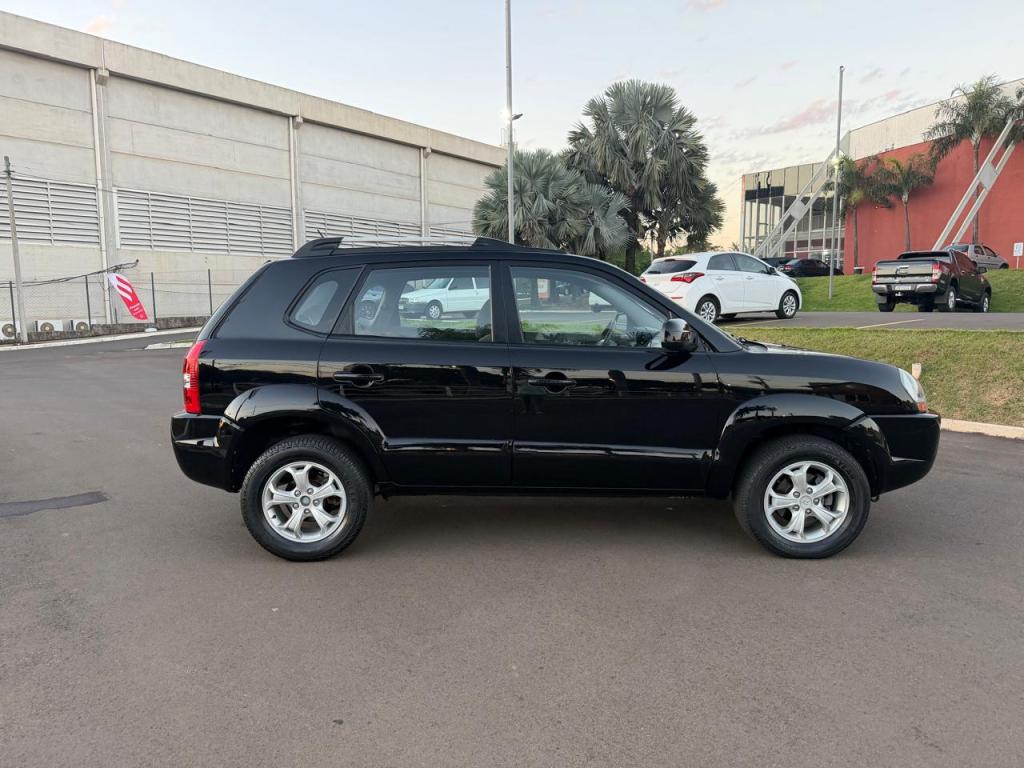 HYUNDAI Tucson - Foto