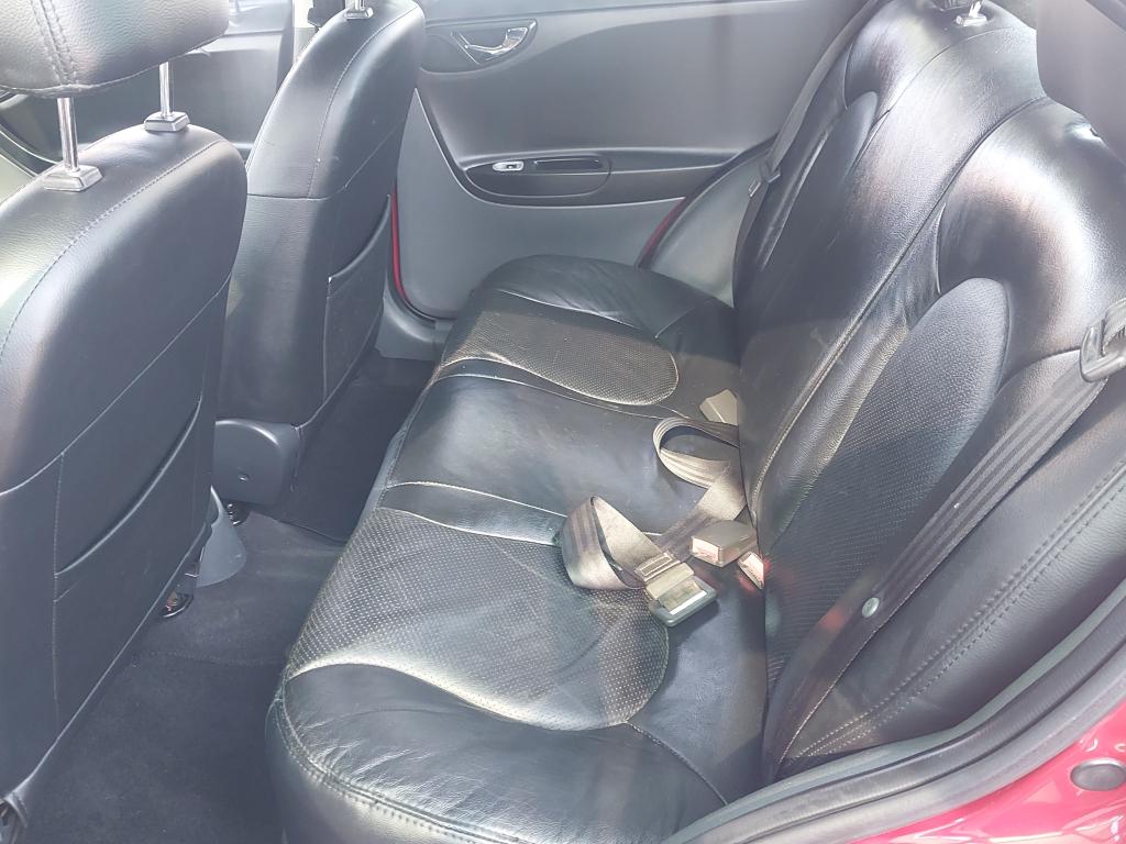 JAC J3 Sedan - Foto